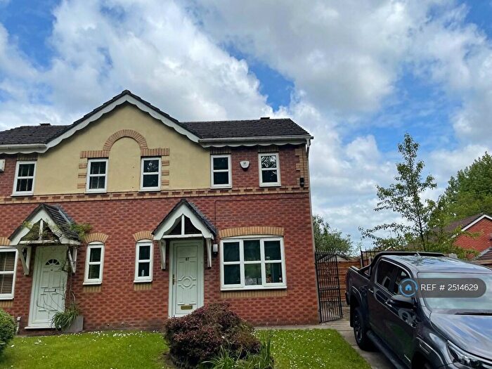 3 Bedroom Semi-Detached House To Rent In Maurice Drive, Salford, M6