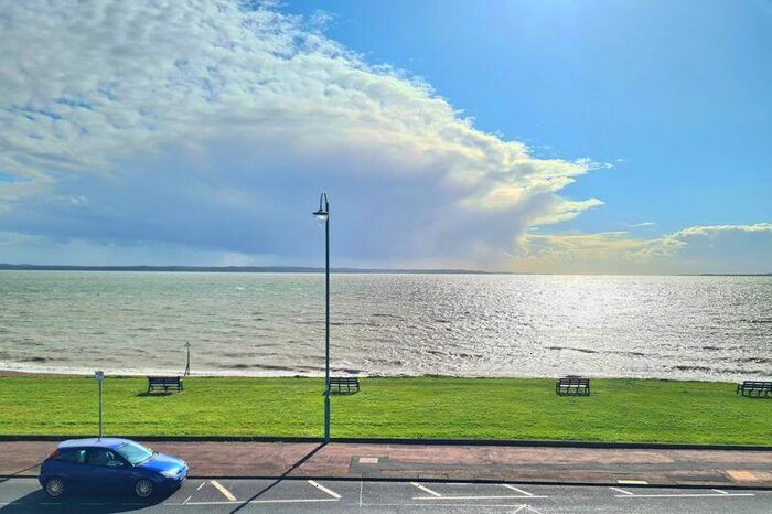 3 Bedroom Duplex For Sale In West Lodge, Lee-On-The-Solent, PO13