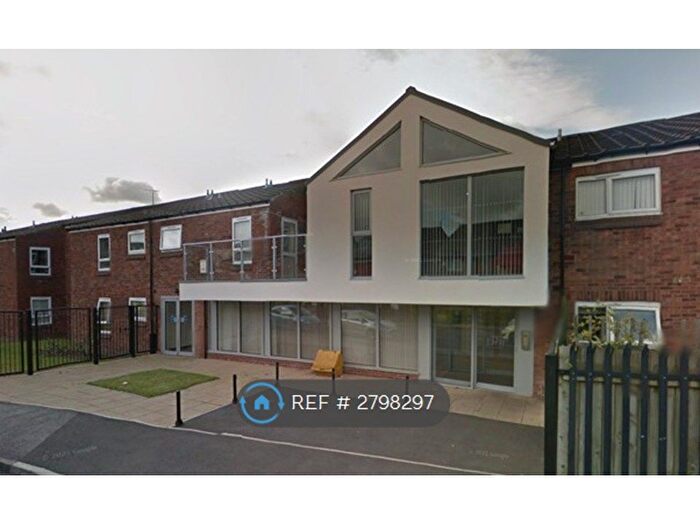 1 Bedroom Flat To Rent In Devon Court, Liverpool, L5