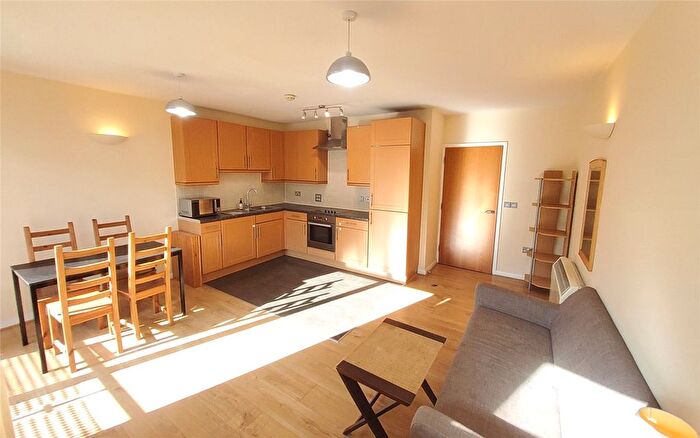 2 Bedroom Flat To Rent In Peterborough Road, Harrow, HA1