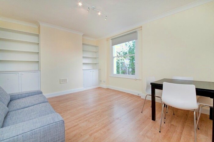 2 Bedroom Flat To Rent In Royal College Street, London, NW1