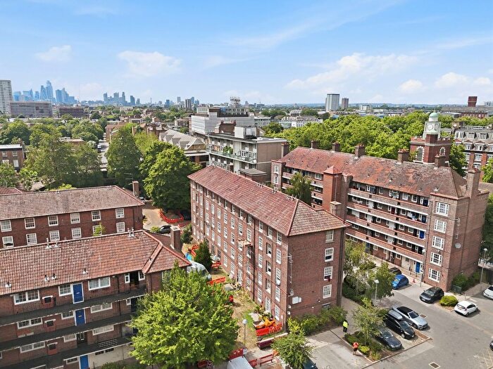 2 Bedroom Flat For Sale In Bromley High Street, Rudstone House Bromley High Street, E3