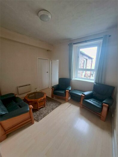 1 Bedroom Flat To Rent In Victoria Road, Torry, Aberdeen, AB11