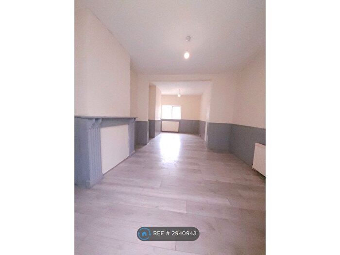3 Bedroom Terraced House To Rent In Alma Road, Sheerness, ME12