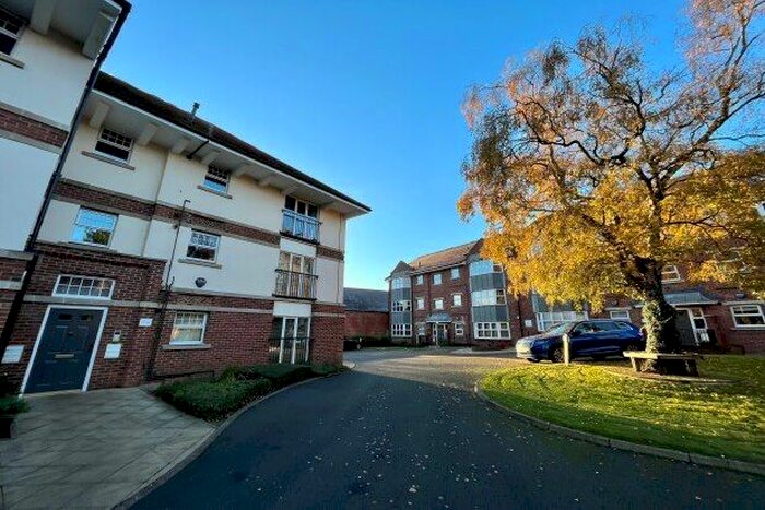2 Bedroom Flat To Rent In Chesterfields, Darlington, DL3