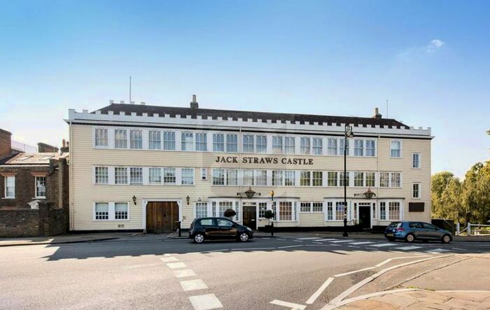 Studio To Rent In North End Way, London, NW3