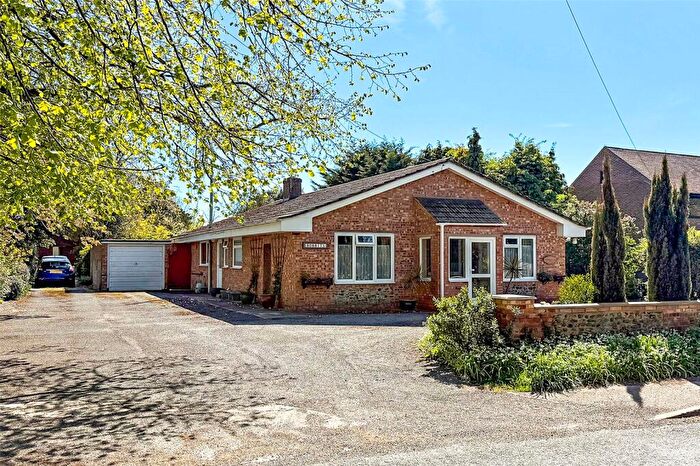 3 Bedroom Bungalow For Sale In Horsemere Green Lane, Climping, West Sussex, BN17