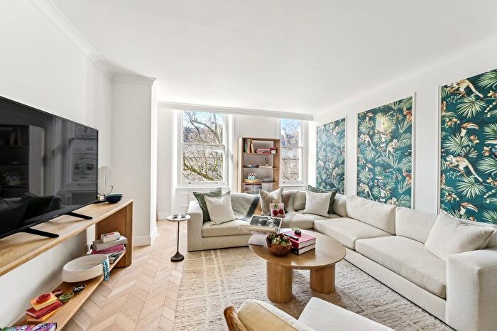 2 Bedroom Flat To Rent In Queen's Gate, Queens Gate, SW7