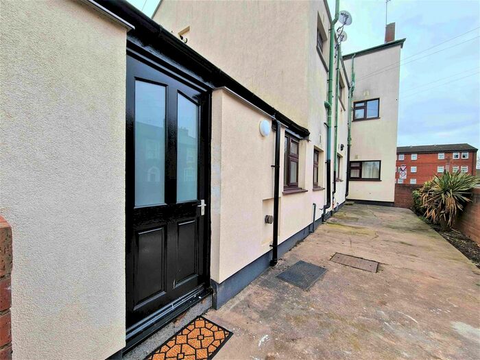 Studio To Rent In 112 Compton Road, Wolverhampton WV3