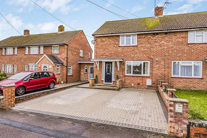 2 Bedroom Semi-Detached House For Sale In Scratchface Lane, Havant, PO9
