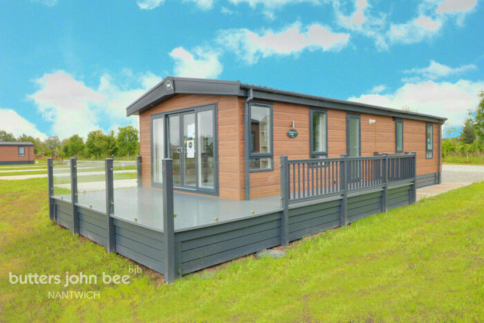 2 Bedroom Park Home For Sale In Coole Lane, Nantwich, CW5