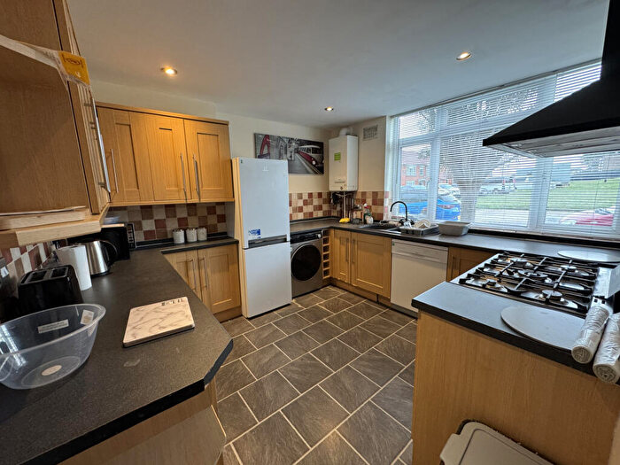 4 Bedroom Terraced House To Rent In Forge Lane, Gillingham, Kent, ME7