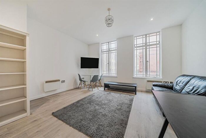 2 Bedroom Apartment To Rent In Chatfield House, Marsh Street, Bristol, BS1