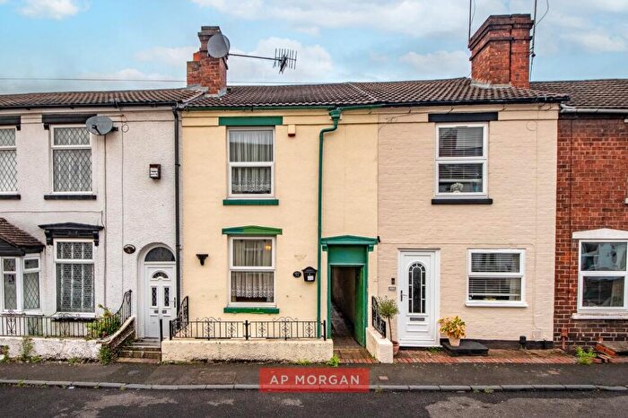 2 Bedroom Terraced House For Sale In Stewkins, Amblecote, Stourbridge, West Midlands, DY8
