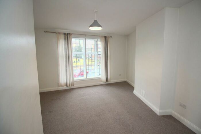 1 Bedroom Apartment To Rent In Hermitage Road, Hitchin, SG5