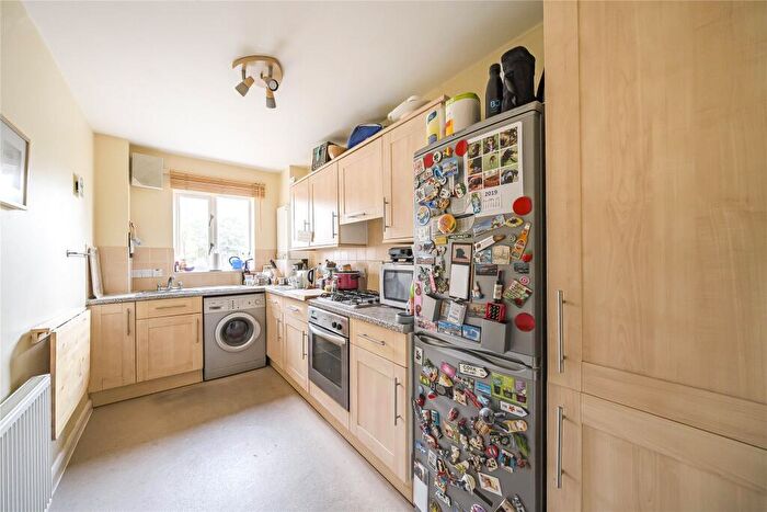 2 Bedroom Flat For Sale In Champion Down, Effingham, Surrey, KT24