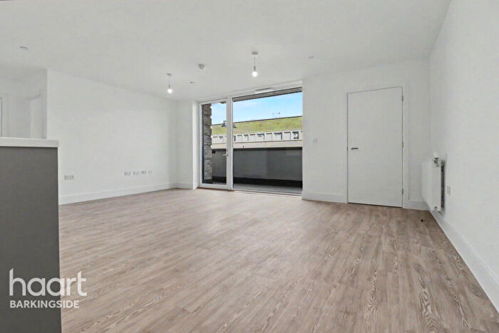 1 Bedroom Apartment To Rent In Manford Way, Chigwell, IG7