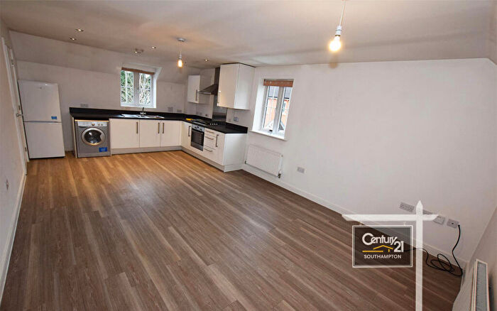 2 Bedroom Coach House To Rent In |Ref: |, Conduct Gardens, Eastleigh, SO50