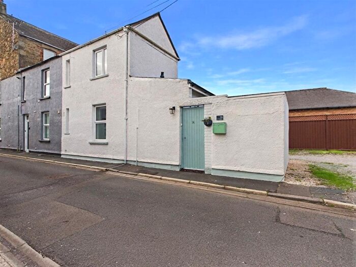 1 Bedroom End Terrace House For Sale In Bath Place, Lydney, GL15