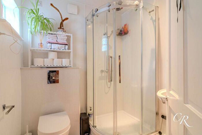 1 Bedroom Flat For Sale In Grosvenor Street, Cheltenham Town Centre, GL52