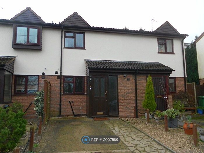 2 Bedroom Terraced House To Rent In Albert Road North, Malvern, WR14
