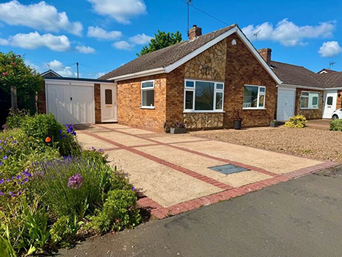 2 Bedroom Detached Bungalow To Rent In Dart Avenue, North Hykeham, LN6