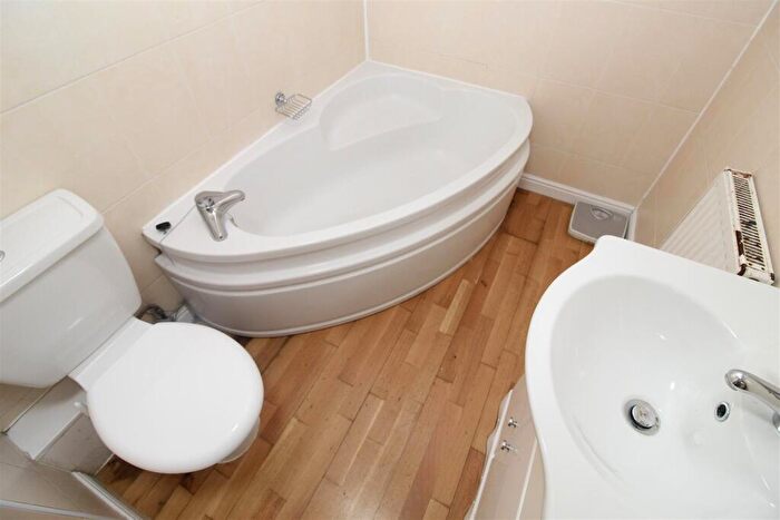 10 Bedroom House To Rent In Cathays Terrace, Cathays, Cardiff, CF24