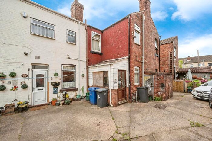 2 Bedroom Terraced House For Sale In Main Street, Mexborough, S64