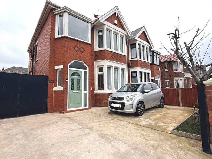 3 Bedroom Semi Detached House For Sale In St Martins Road, Blackpool, FY4