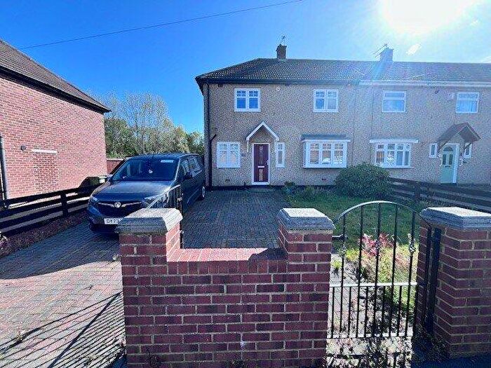 2 Bedroom End Of Terrace House To Rent In Hexham Avenue, Hebburn, Tyne And Wear, NE31