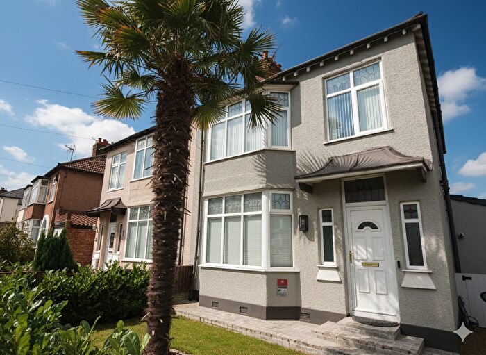 3 Bedroom Semi-detached House For Sale In Woodsorrel Road, Wavertree, Liverpool, L15