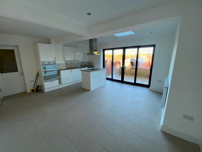 3 Bedroom Property To Rent In Mill Lane, Quinton, Birmingham B32