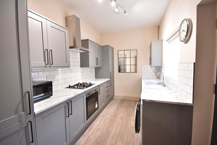 2 Bedroom House To Rent In Mowbray Street, Newcastle Upon Tyne, NE6