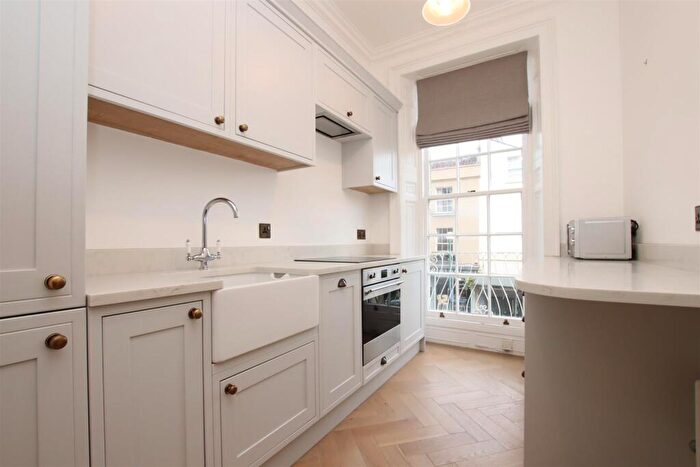 1 Bedroom Flat To Rent In Belvedere, Bath, BA1