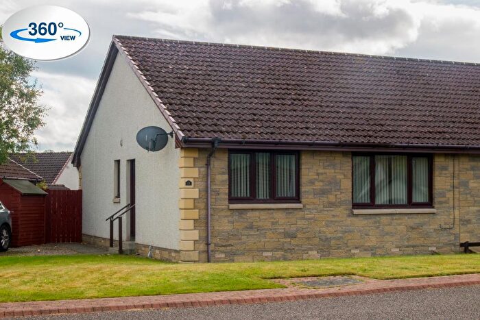 2 Bedroom Bungalow To Rent In Holm Dell Avenue, Inverness, IV2