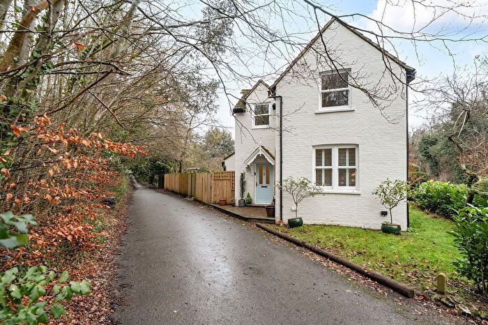 2 Bedroom Semi Detached House For Sale In Headley Road, Epsom, KT18