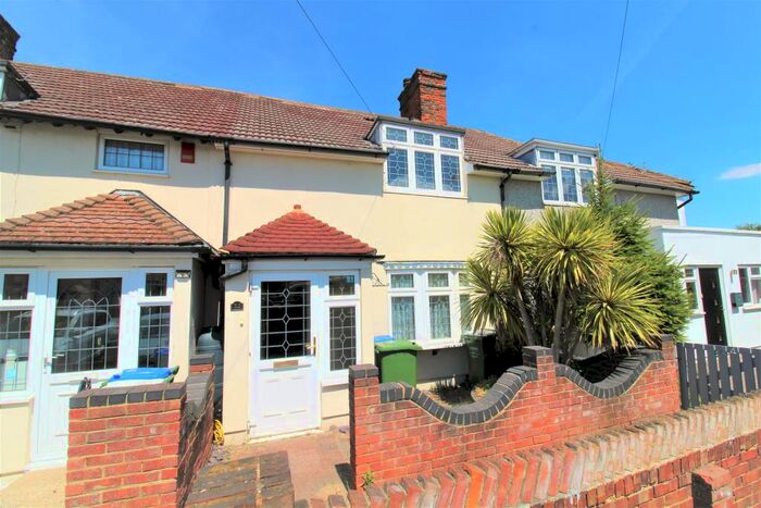 3 Bedroom Terraced House To Rent In East Holme, Erith, Kent, DA8