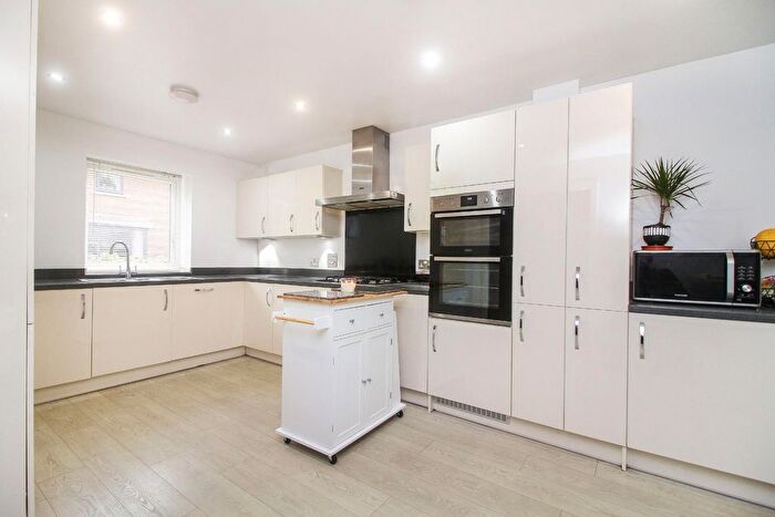 5 Bedroom Detached House For Sale In Horseshoe Way, Morpeth, NE61