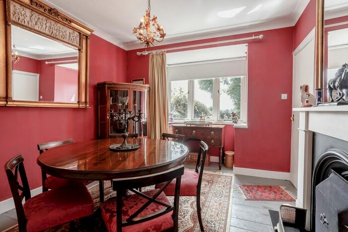 5 Bedroom Detached House For Sale In Bottrells Lane, Chalfont St Giles, Buckinghamshire HP8