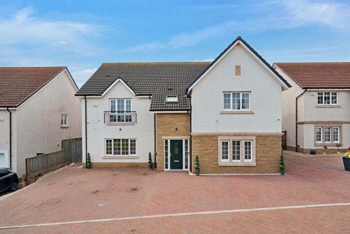 6 Bedroom Detached House For Sale In Viewfield Gardens, Nerston Village, South Lanarkshire, G74