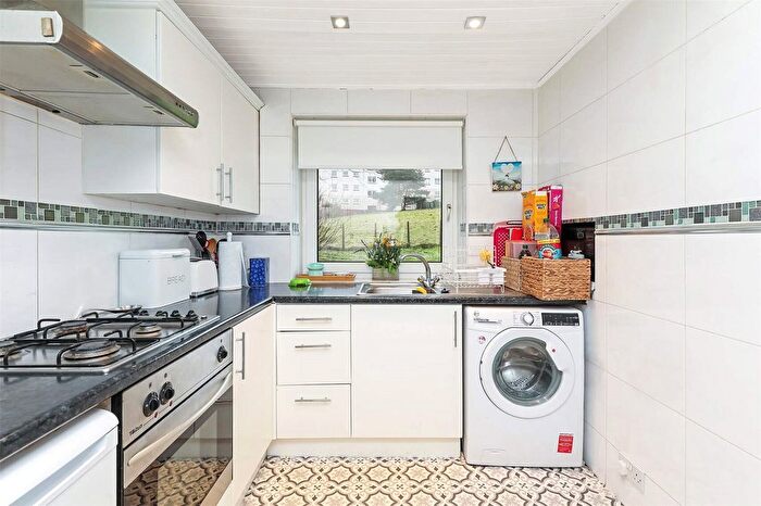 2 Bedroom Flat For Sale In Cavin Drive, Glasgow, Glasgow City, G45
