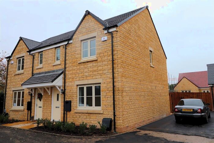 3 Bedroom Flat To Rent In Brunel Drive, Gotherington, Cheltenham, GL52