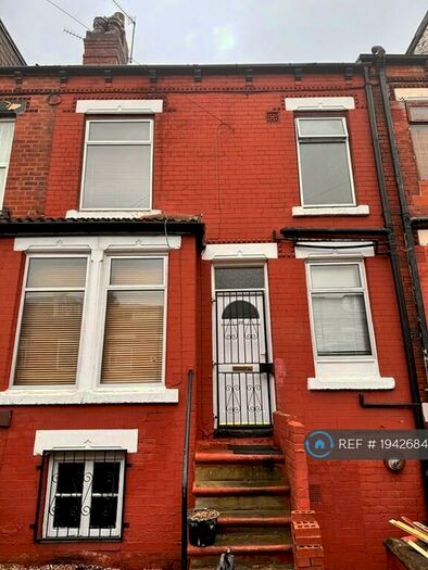 2 Bedroom Terraced House To Rent In Vinery Place, Leeds, LS9