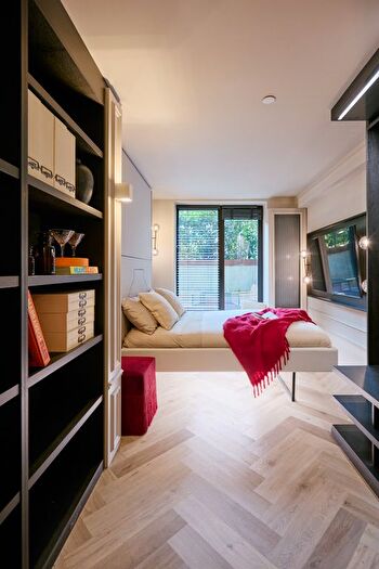 Studio To Rent In Willesden Lane, NW2