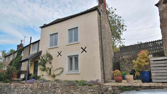 3 Bedroom Cottage To Rent In Burton Hill, Malmesbury, SN16