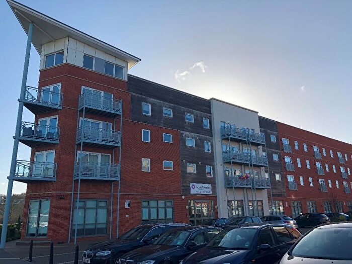 2 Bedroom Flat To Rent In Compair Crescent, Ipswich, IP2