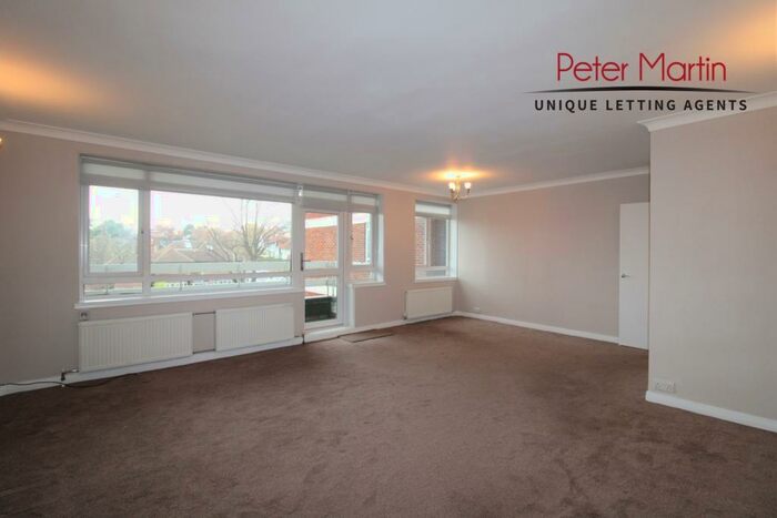 2 Bedroom Flat To Rent In Mayflower Lodge, Regents Park Road, Finchley, N3