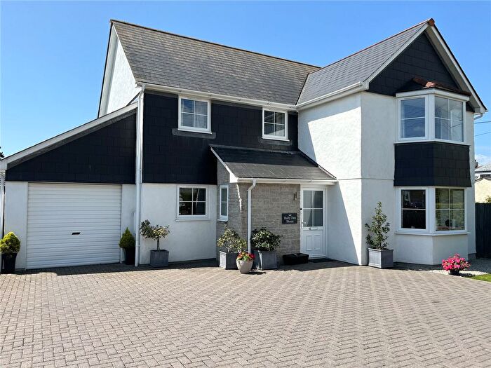 4 Bedroom Detached House For Sale In Chapel Road, Leedstown, TR27