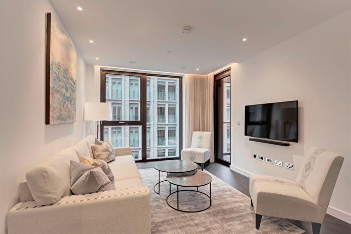 2 Bedroom Flat To Rent In Charles Clowes Walk, London, SW11