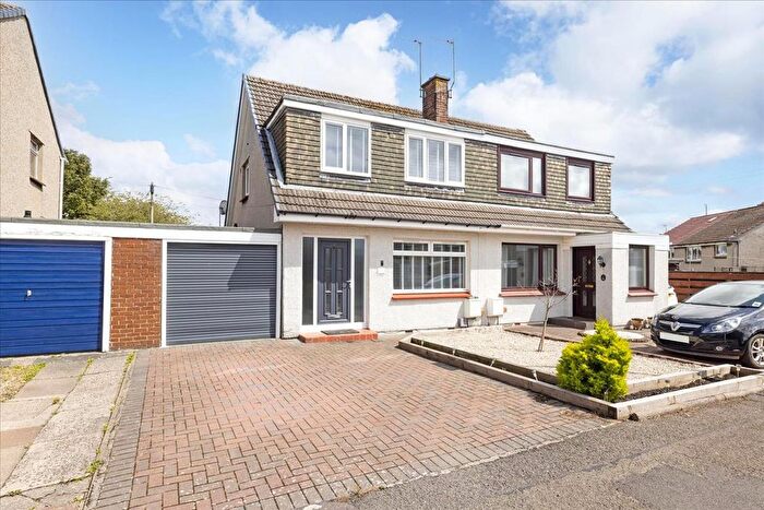 3 Bedroom Semi-Detached House For Sale In Mayburn Hill, Loanhead, EH20